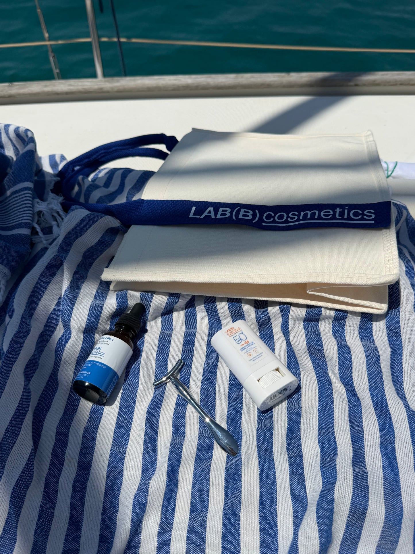 SUMMER CLEAR ESSENTIALS